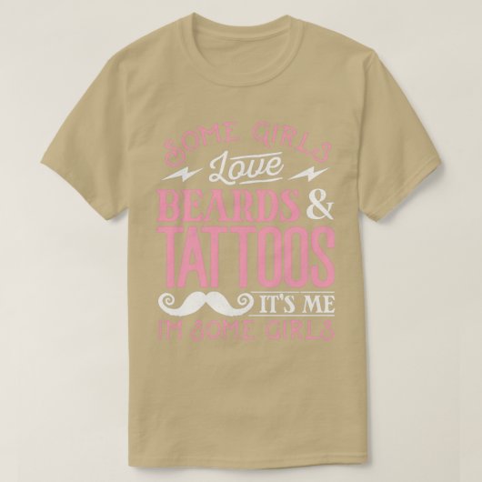 一部の女の子はビーズアンプタトゥー髭のある男性を愛する Tシャツ (デザイン正面)