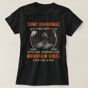 一部の祖母は昼寝すごいをクール受け取る… Tシャツ