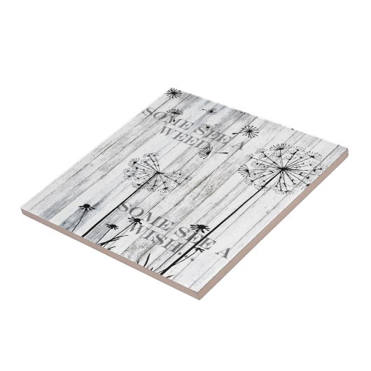 一部は雑草を見ます タイル (側面)