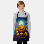 七羽のカボチャはハロウィーンの夜に笑う エプロン (着用した状態)