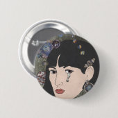 万華鏡のように千変万化するパターンの目を持つ女の子 缶バッジ (正面&裏面)