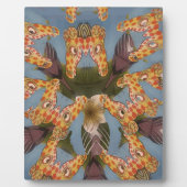 万華鏡のように千変万化するパターンキリン・マンダラ:抽象芸術・サファリ・アート フォトプラーク (正面)