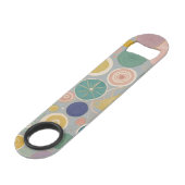 万華鏡のように千変万化するパターンドパーソナライズされたーム スピード栓抜き (裏面アングル)