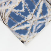 万華鏡のように千変万化するパターンブライトブルー，白独身の星 フリースブランケット (角)