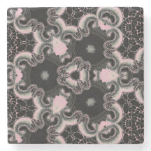 万華鏡のように千変万化するパターンブラックとピンクデザイン