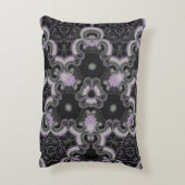 万華鏡のように千変万化するパターンブラックとラベンダーデザイン アクセントクッション (裏面(縦))