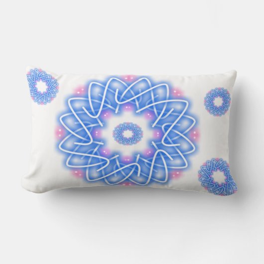 万華鏡のように千変万化するパターンプリント ランバークッション (正面)