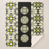 万華鏡のように千変万化するパターン九巻 シェルパブランケット (正面)