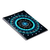 万華鏡のように千変万化するパターン曼荼羅（黒背景） ノートブック (右側)