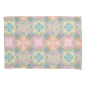 万華鏡のように千変万化するパターン 枕カバー (正面)