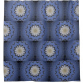 万華鏡のように千変万化するパターン《植物》スイレン シャワーカーテン (正面)