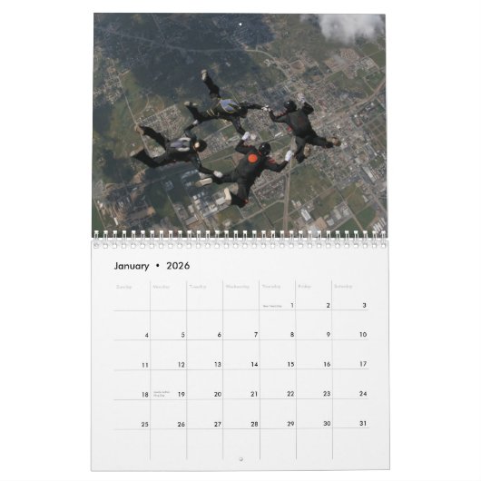 万華鏡のように千変万化するパターン: 4way Skydivingのチーム カレンダー (1月 2026)