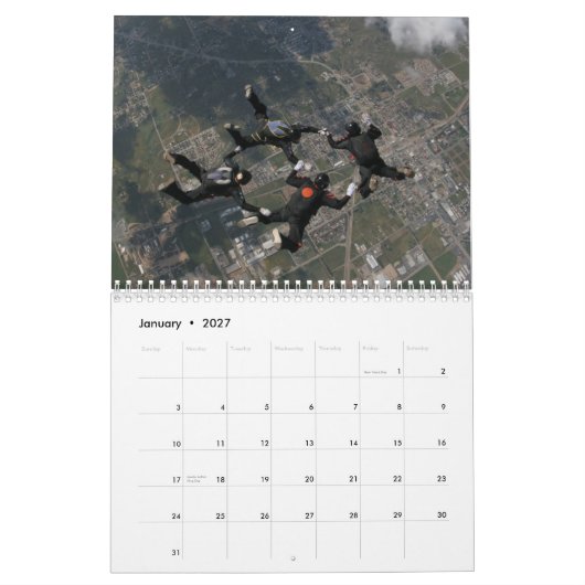 万華鏡のように千変万化するパターン: 4way Skydivingのチーム カレンダー (1月 2027)