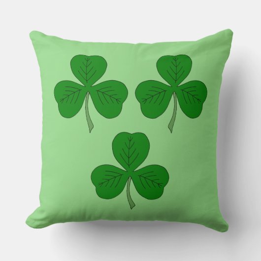 三つのシャムロック クッション (正面)