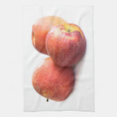三つの赤りんご キッチンタオル (縦)