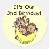 三つ子の二番目 – 2人の女の子と1人の男の子 ラウンドシール (正面)