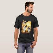 三コーギーが月に吠える 黄色いタイ染め コー Tシャツ (正面フル)