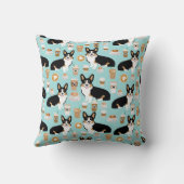 三コーギーのコーヒー-青 クッション (裏面)