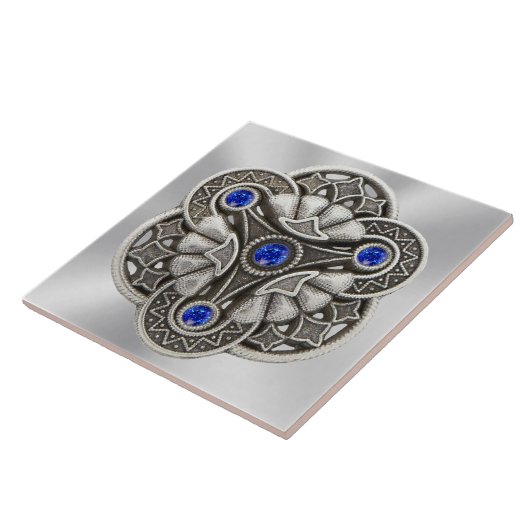 三位一体の円形浮彫り タイル (側面)