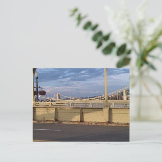 三姉妹の橋の上の部分的に曇った日 ポストカード (スタンド正面)