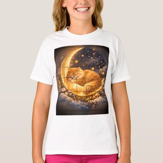 三日月に寝るかわいいネコのキッズTシャツ Tシャツ (正面)