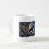 三日月の下の幻想的なワタリガラス 魔法のマグカップ コーヒーマグカップ (正面左)