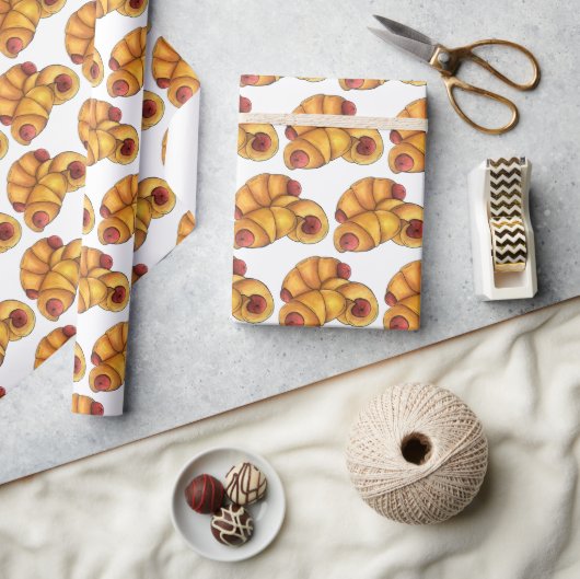 三日月形のホットドッグ転がのジャンクフードの豚 ラッピングペーパー (クラフト)