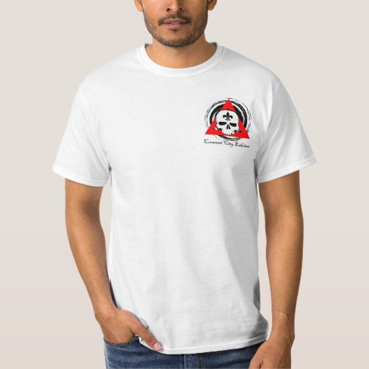 三日月形都市Eskrimaの小型のロゴ Tシャツ (正面)