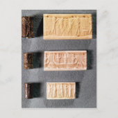 三本の円筒が印影で封じられている ポストカード (正面)