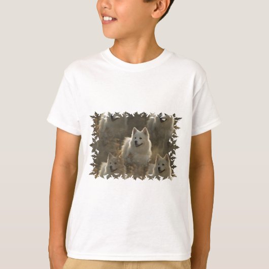 三枚飼い犬が子どもの汗シャツを育てる Tシャツ (正面)