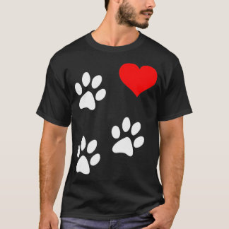 三脚プリント3脚犬アンプテラブポーズハート Tシャツ