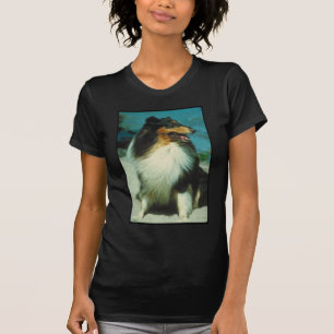 三色のコリーの荒いコート Tシャツ