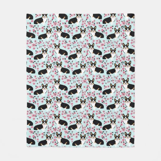 三色のコルギさくらんぼの花のフローラ フリースブランケット (正面)