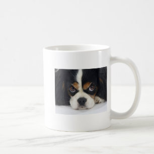 三色無頓着なチャールズ王スパニエル犬のコーヒーカップ コーヒーマグカップ
