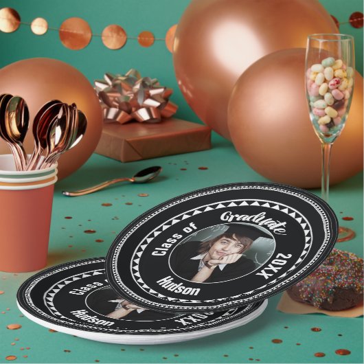 三角形のパターンの卒業写真の名前の年 ペーパープレート (複数)