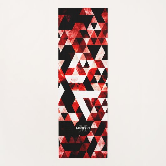 三角形の幾何学的鮮やか赤いスモークモノグラム ヨガマット (正面)