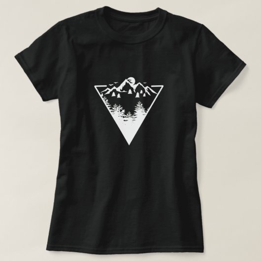 三角形の枠アートワークに自然の風景 Tシャツ (デザイン正面)