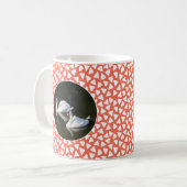 三角形の背景を持つスワン写真 コーヒーマグカップ (正面左)