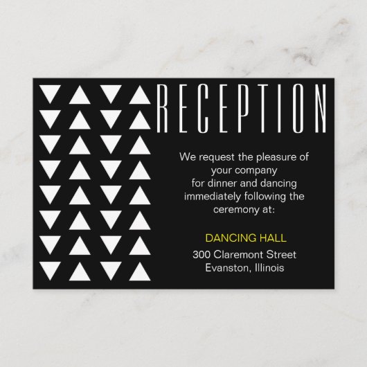 三角形の黄色いアクセントが付いた結婚式の披露宴の挿入ページ エンクロージャーカード (正面)