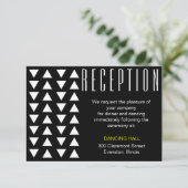 三角形の黄色いアクセントが付いた結婚式の披露宴の挿入ページ エンクロージャーカード (スタンド正面)