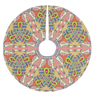 三角形カラフルパッチワーク、手描きアート。 ブラッシュドポリエステルツリースカート