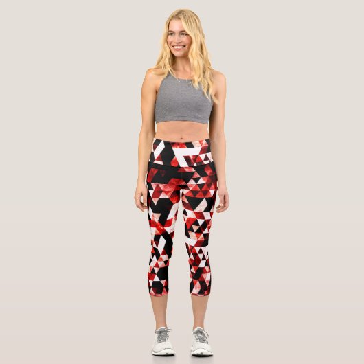 三角形ジオメトリ鮮やか赤スモーク銀河系パターン カプリレギンス (正面)