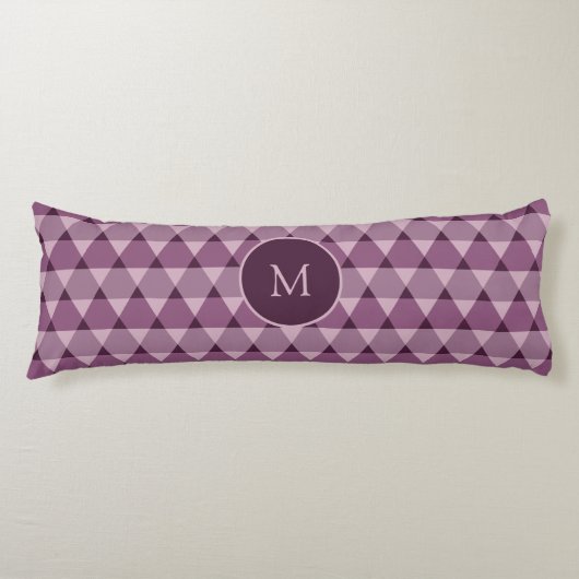 三角形パターン ボディピロー (正面)