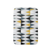 三角形：モダンヴィンテージジオメトリパターン。 バスマット (正面縦)