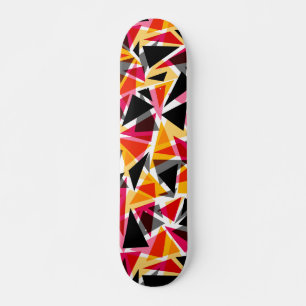 三角形、幾何形状、黄色および赤 スケートボード