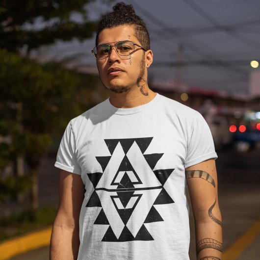 三角形 Tシャツ
