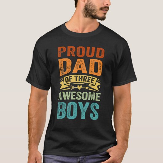 三誇りを持った少年素晴らし父の日のパパ6 Tシャツ (正面)