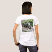 三賢い立っているカワウソ、 Tシャツ (裏面フル)