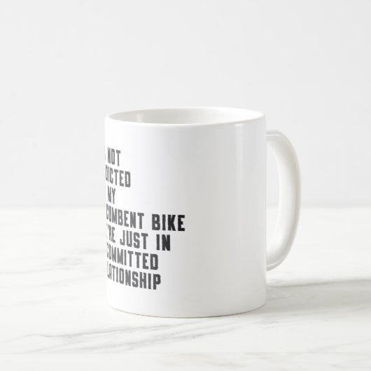 三輪車トライカーリカムベントバイクトライクヴィンテージレトロ コーヒーマグカップ (正面右)