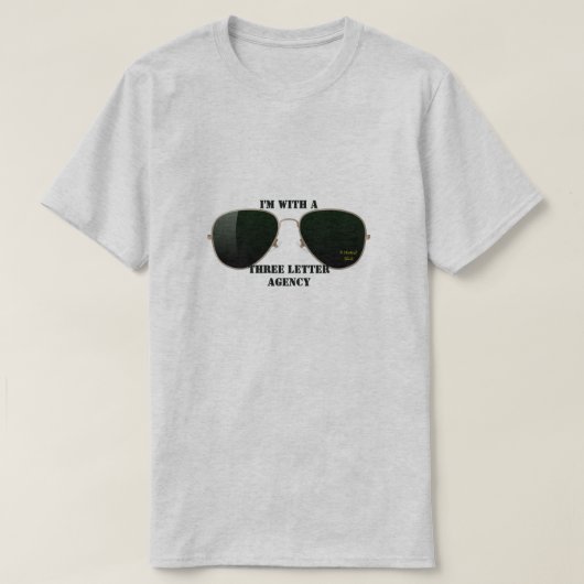 三通署のMisterPシャツを持ってる Tシャツ (デザイン正面)